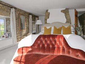 Photo 33- click for photo gallery